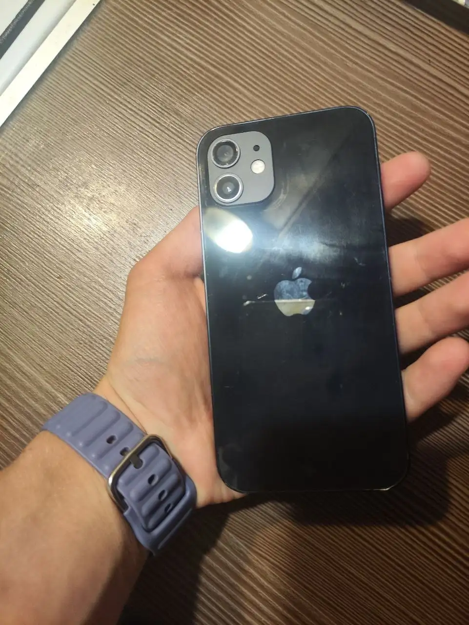 Обмен Айфон 12 64GB в Перми - Смартфоны и аксессуары (Электроника) в Пермь