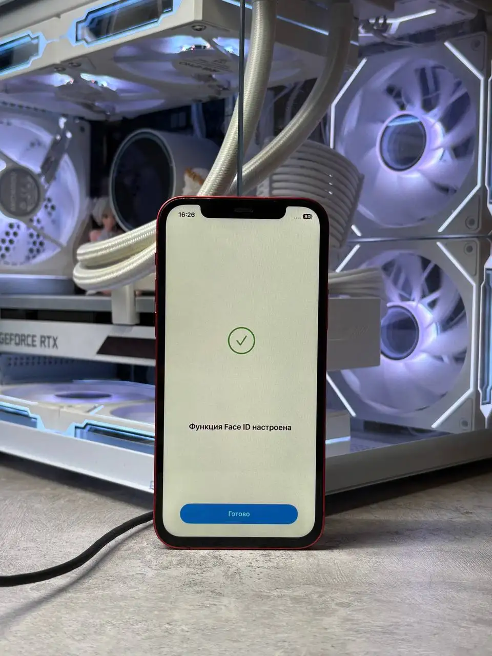 iPhone 12 64GB Red, состояние 9/10 - Смартфоны (Электроника) в Пермь