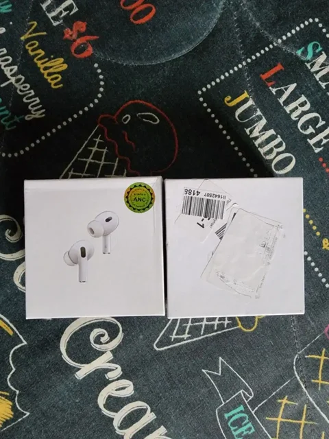 Продам AirPods Pro 2 копии (2 шт.) - Электроника в Пермь
