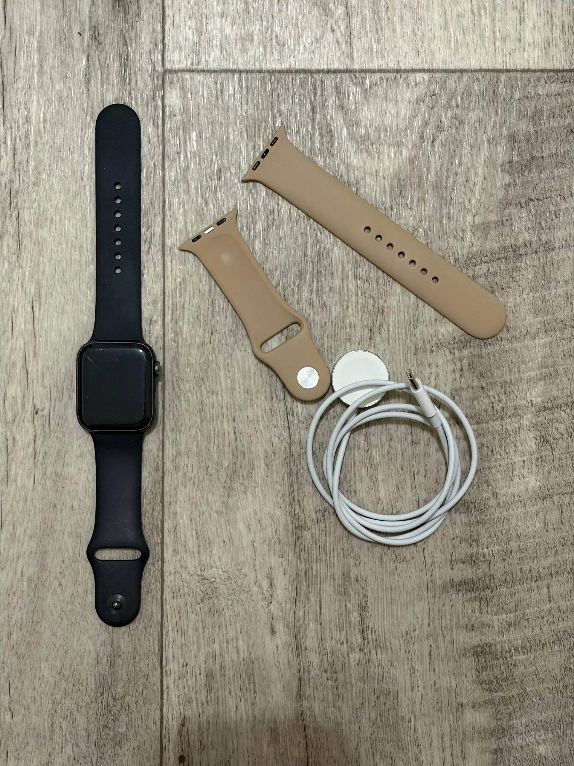 Apple Watch SE 44 мм GPS Black - Смарт-часы (Электроника) в Пермь