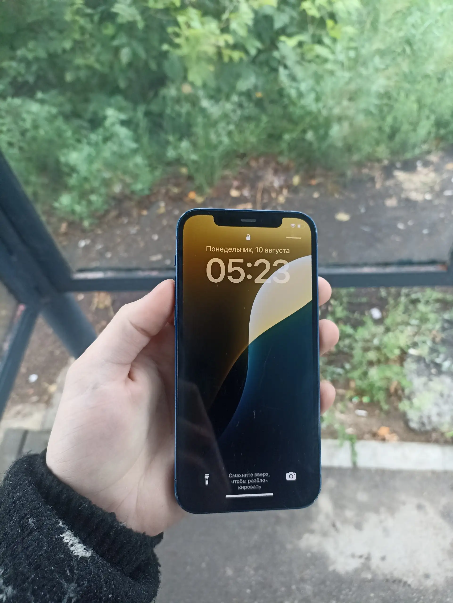 iPhone 12 на 64 ГБ, АКБ 77% - Смартфоны (Электроника) в Пермь