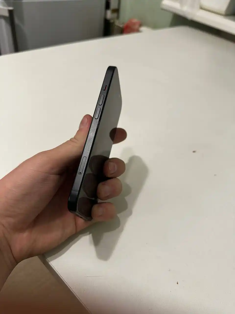 iPhone 15 128GB на гарантии