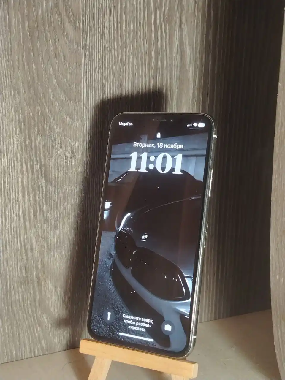 Продам IPhone X 64 гб