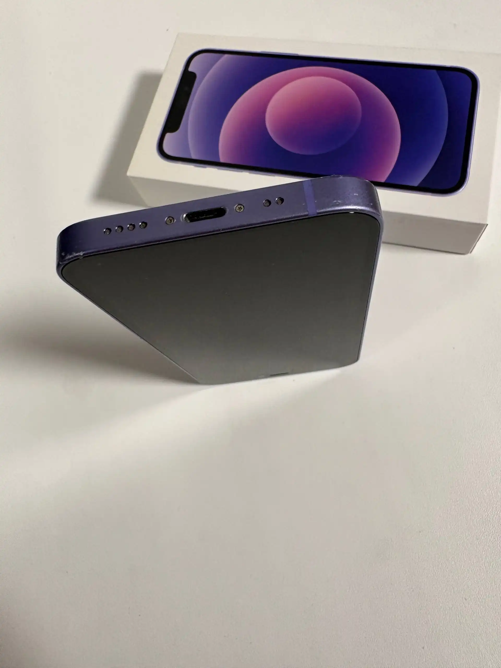 Продам iPhone 12 mini