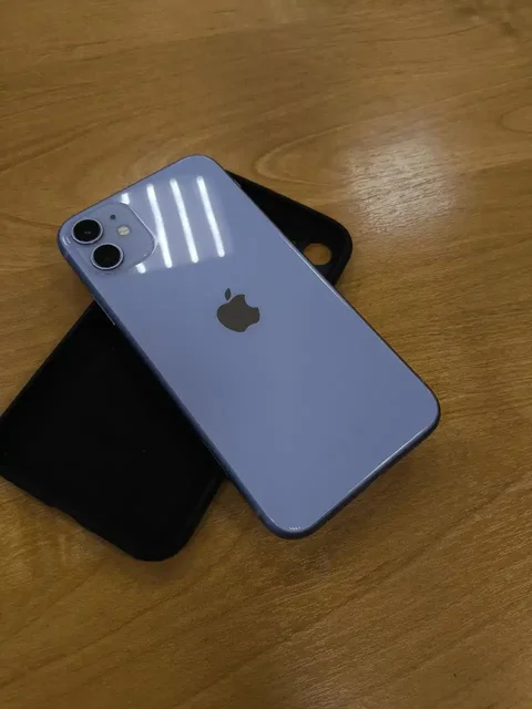 iPhone 11 64GB с замененным дисплеем - Электроника в Пермь