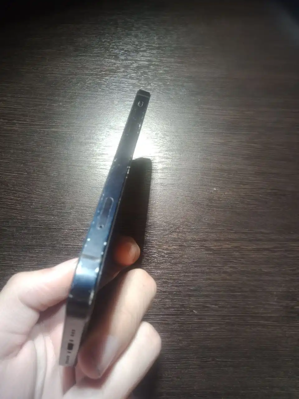 Продам iPhone 12