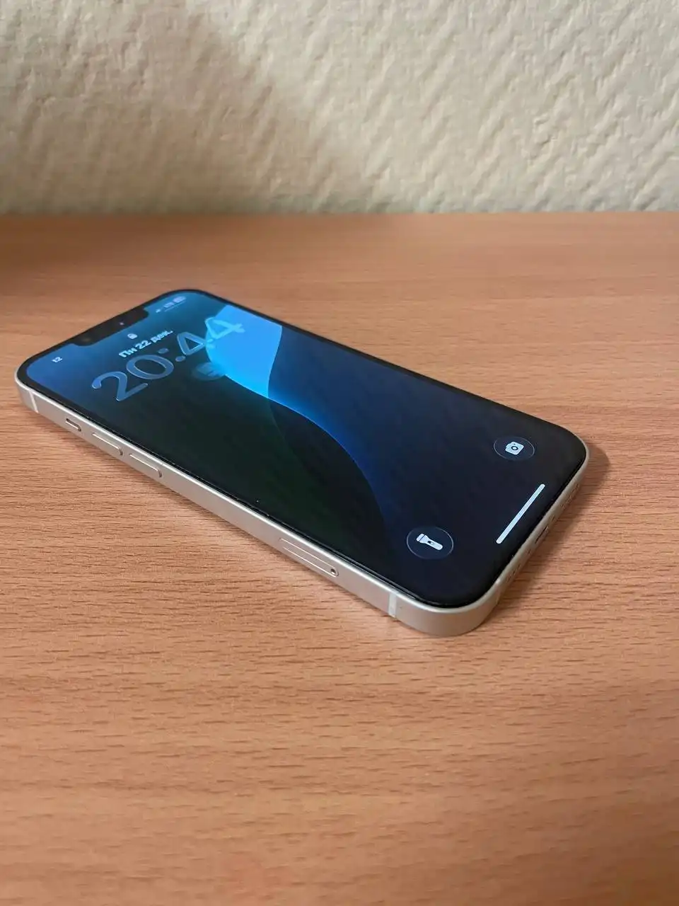 Продам iPhone 13 128 ГБ