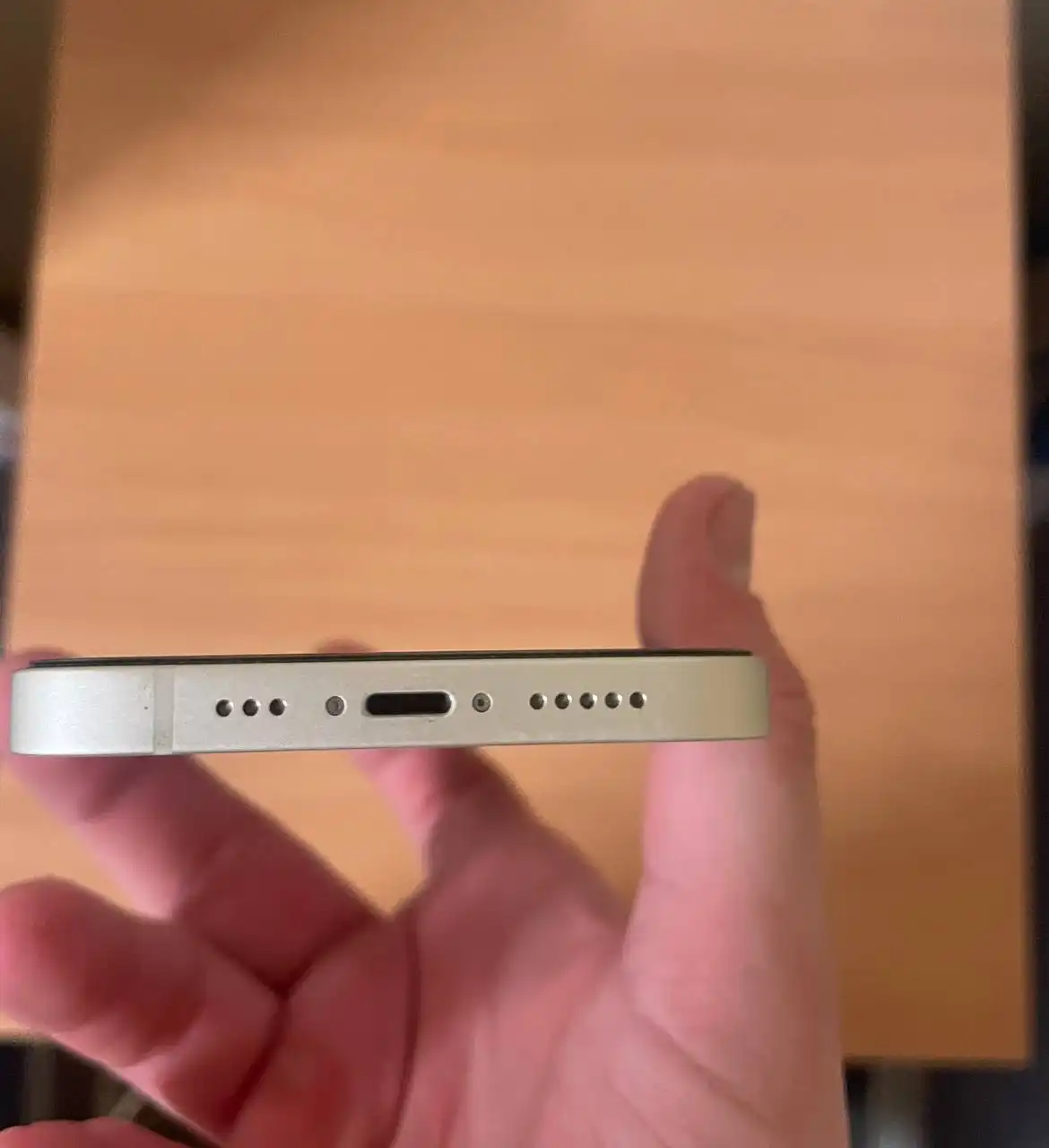 Продам iPhone 13 128 ГБ