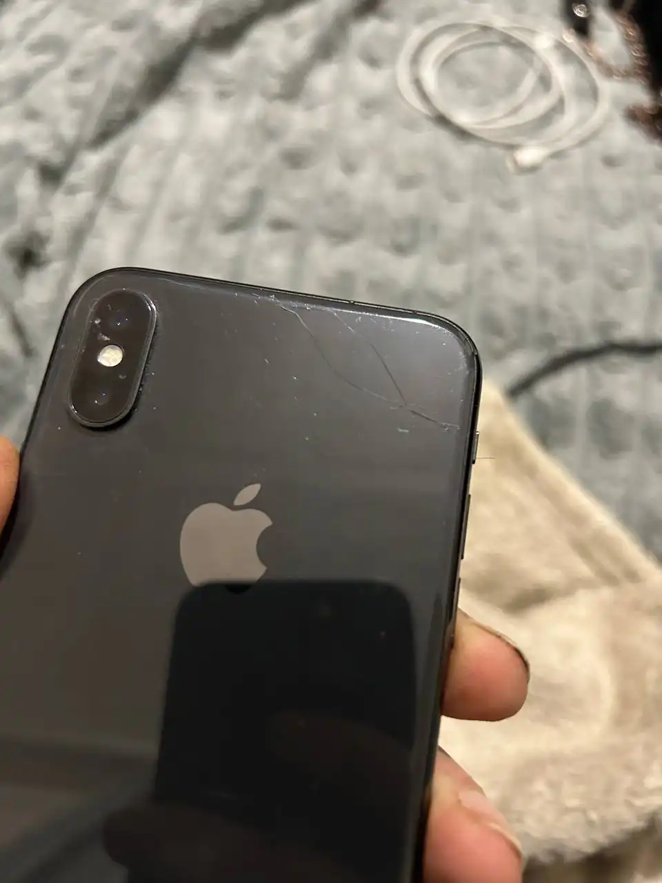 Apple iPhone Х 64 ГБ без коробки