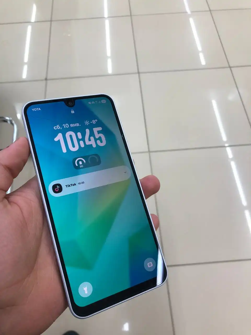 Samsung A16 в идеальном состоянии