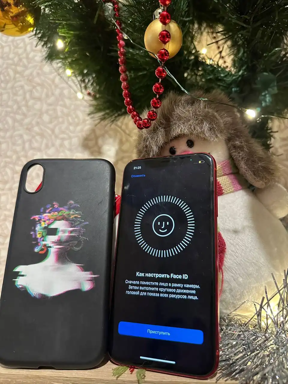 Apple iPhone в родном чехле с проводом - Смартфоны (Электроника) в Пермь