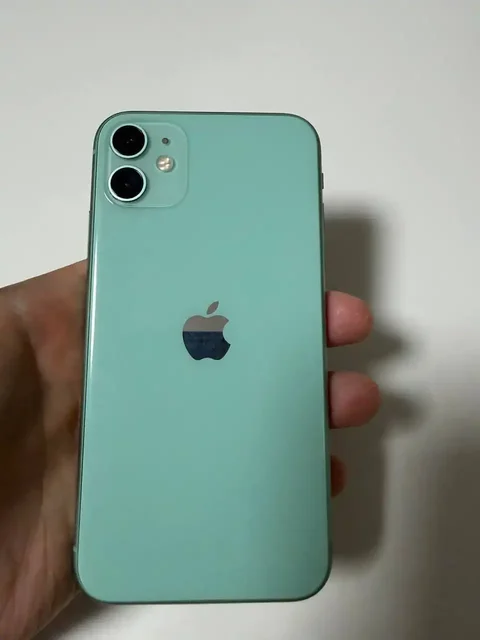 Продажа iPhone 11 разных моделей - частное объявление в Пермь