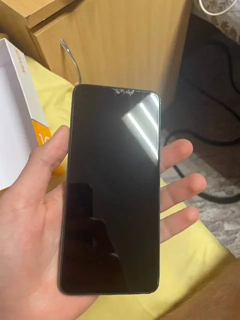 Продажа Apple iPhone фул кп 2700 в Перми - частное объявление в Пермь