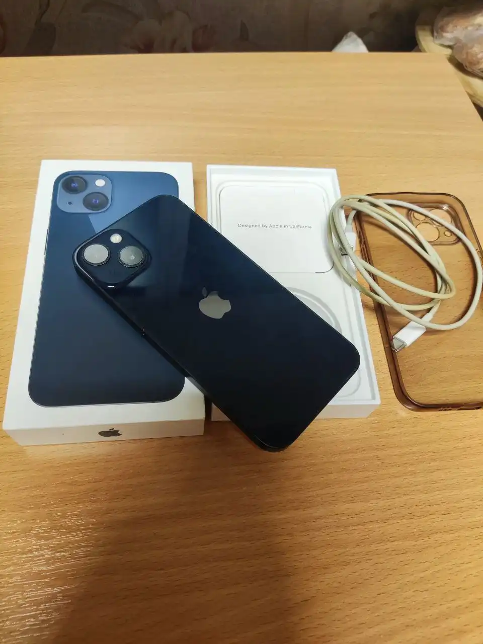 Продажа iPhone 13 128 ГБ синий - Смартфоны (Электроника) в Пермь