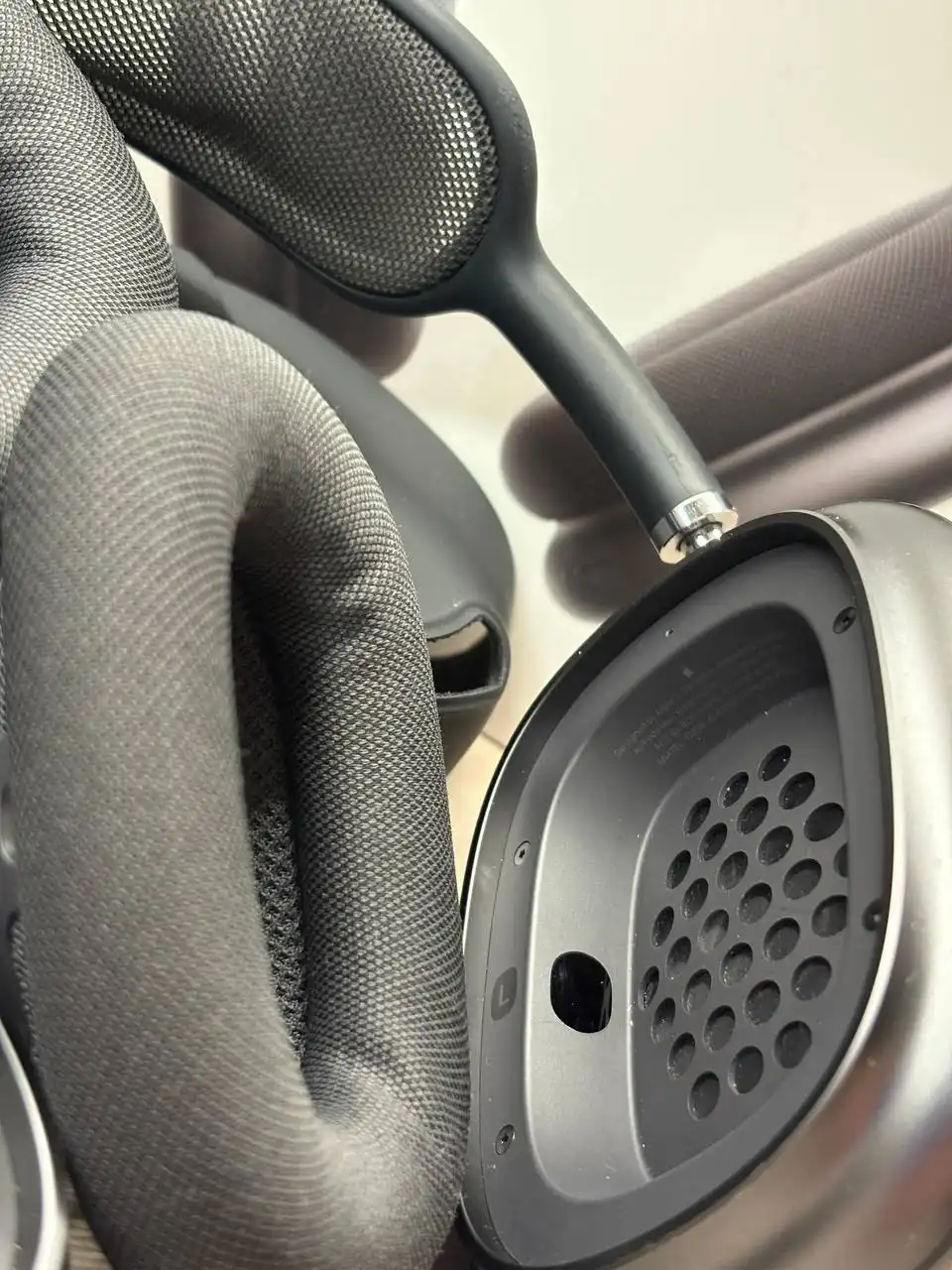 Продам iPhone 14 и AirPods Max - Телефоны и аксессуары (Электроника) в Пермь