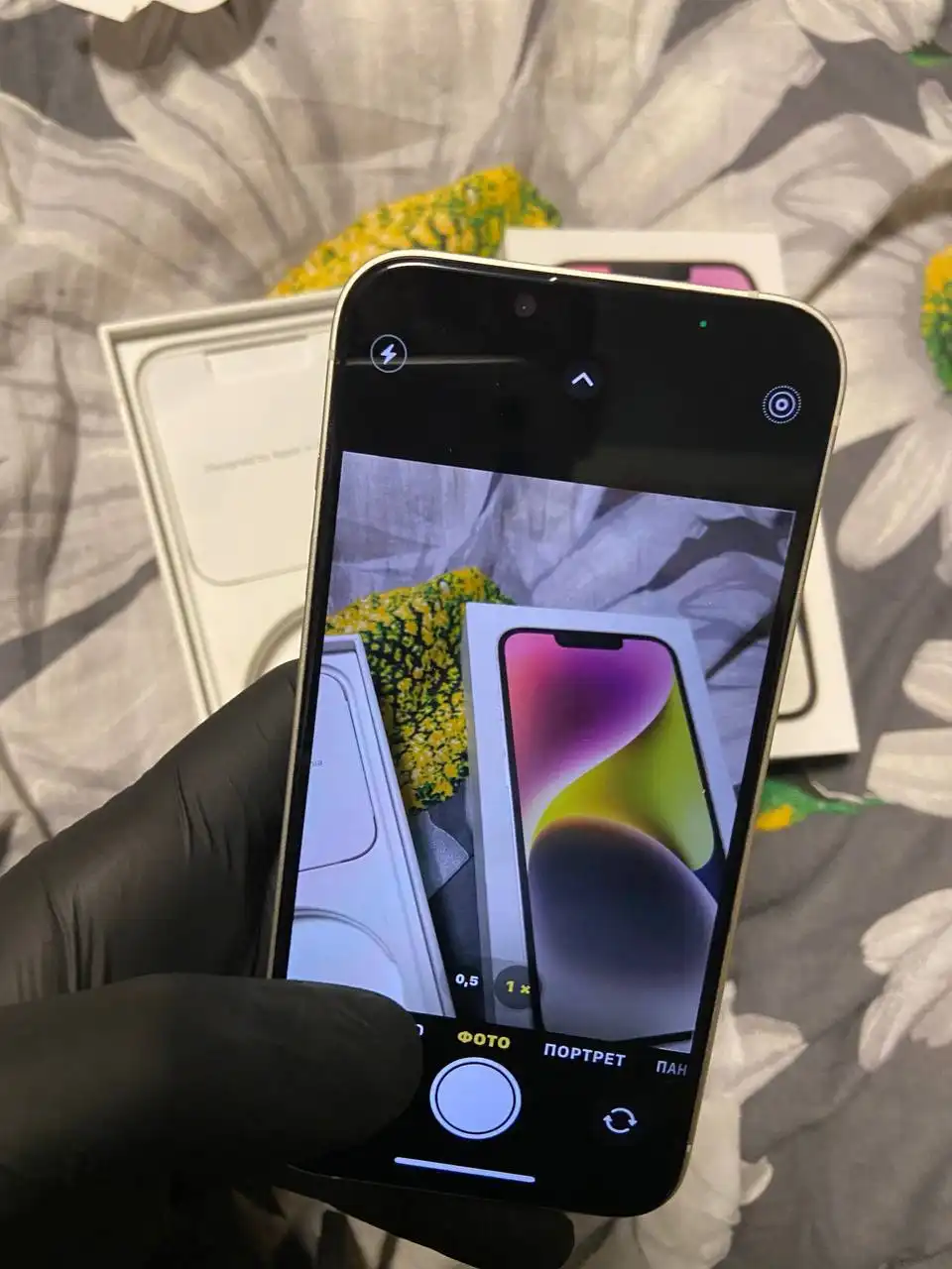 Айфон 14 в отличном состоянии с комплектом - Смартфоны (Электроника) в Пермь