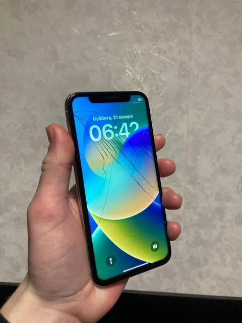 Продам iPhone X 64Гб белый с замененным аккумулятором - Компьютерные мыши в Пермь