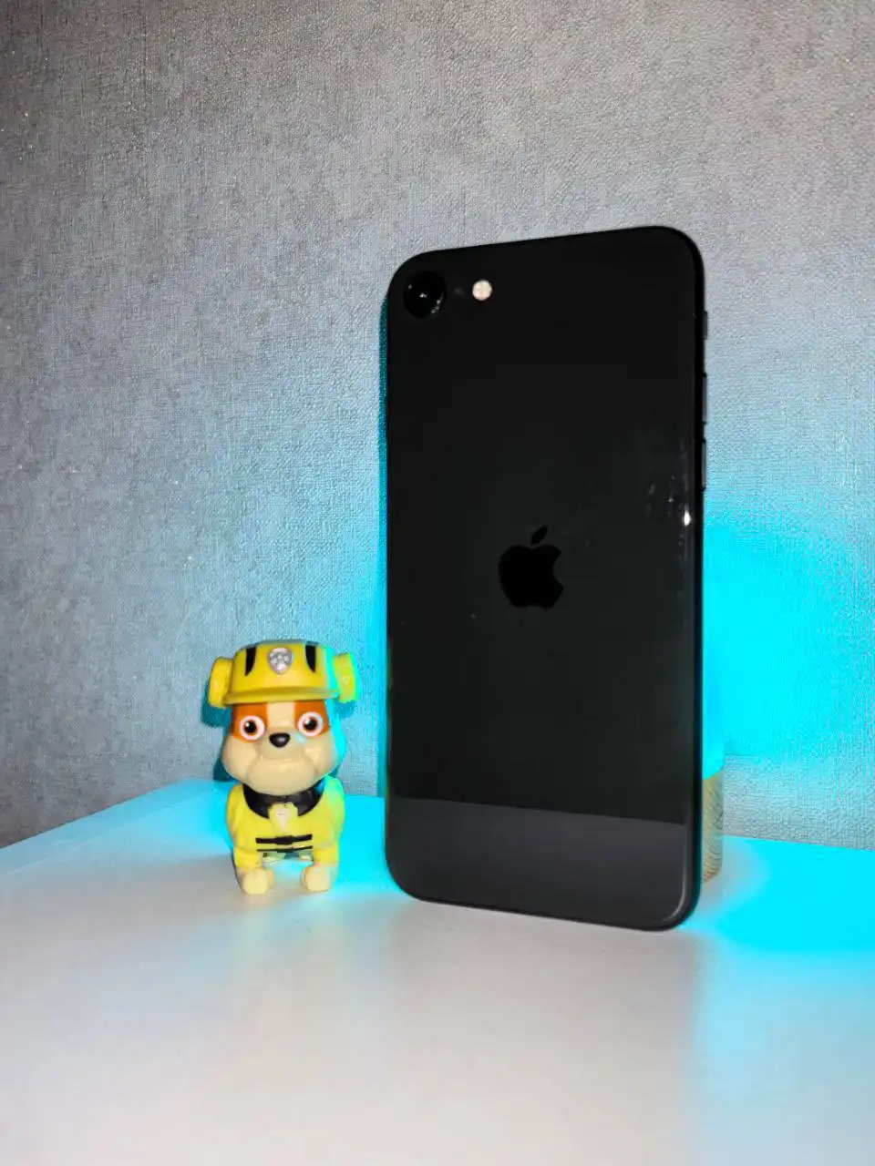 Продажа iPhone 11 Pro Max, 12 и SE 2020 в Перми - Смартфоны (Электроника) в Пермь