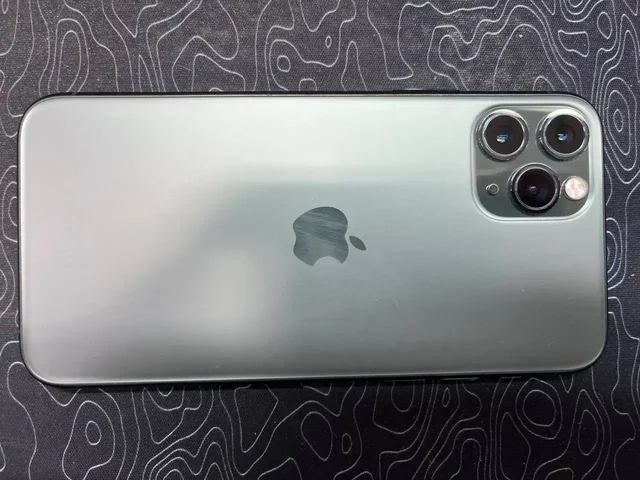 Apple iPhone 11 Pro 64 ГБ - Компьютерная периферия в Пермь