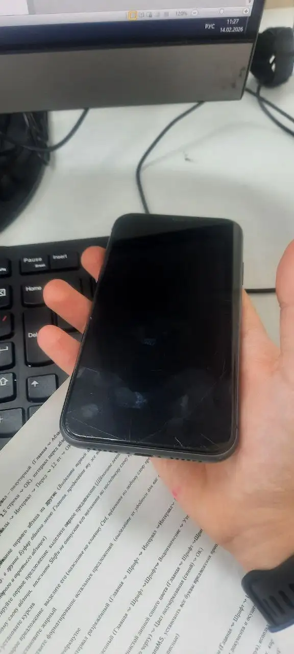 Apple iPhone с ограничениями сети - Смартфоны (Электроника) в Пермь