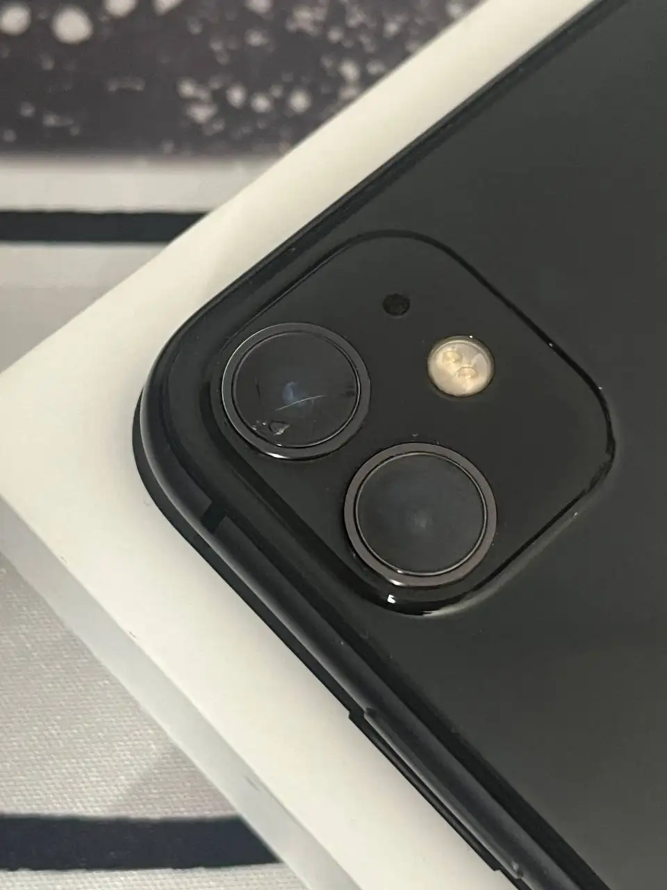 Продажа Apple iPhone 11 128GB - Смартфоны (Электроника) в Пермь