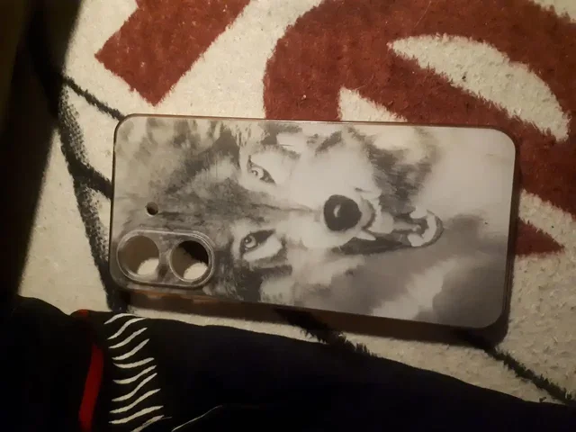 Продажа чехлов для телефонов Samsung, iPhone и Poco - Аксессуары в Пермь