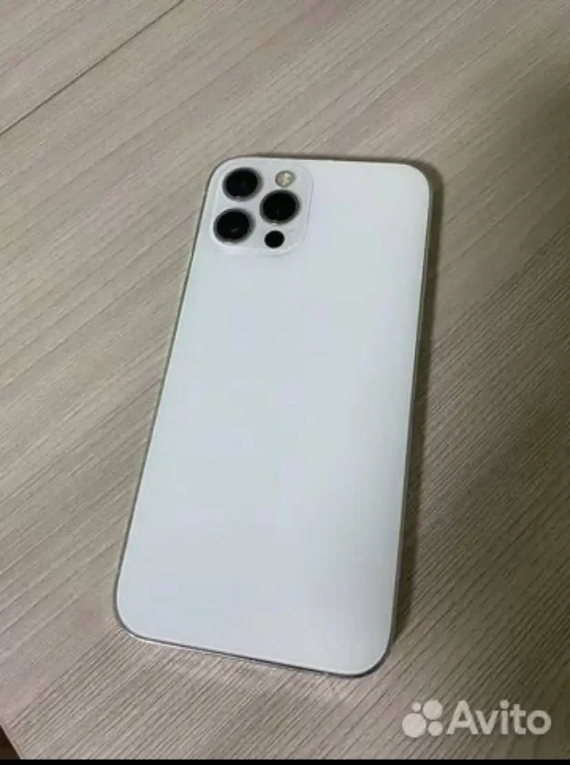 Apple iPhone 12 Pro 128 ГБ с проблемами камеры и батареи - Смартфоны (Электроника) в Пермь