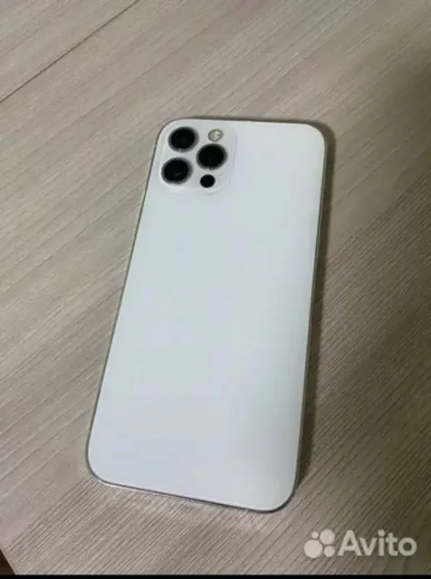 Apple iPhone 12 Pro 128 ГБ с проблемами камеры и батареи - Компьютерная периферия в Пермь