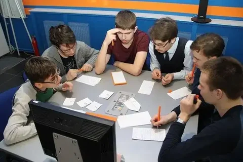 Интеллектуальный турнир 'Для вас, знатоки науки!' - Мероприятия/События в Набережные Челны