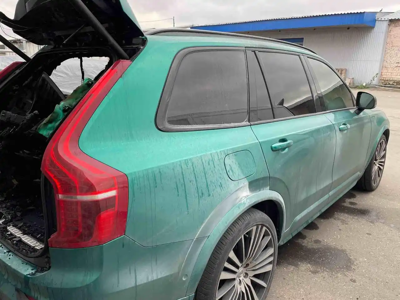 Volvo XC90 2019 после пожара