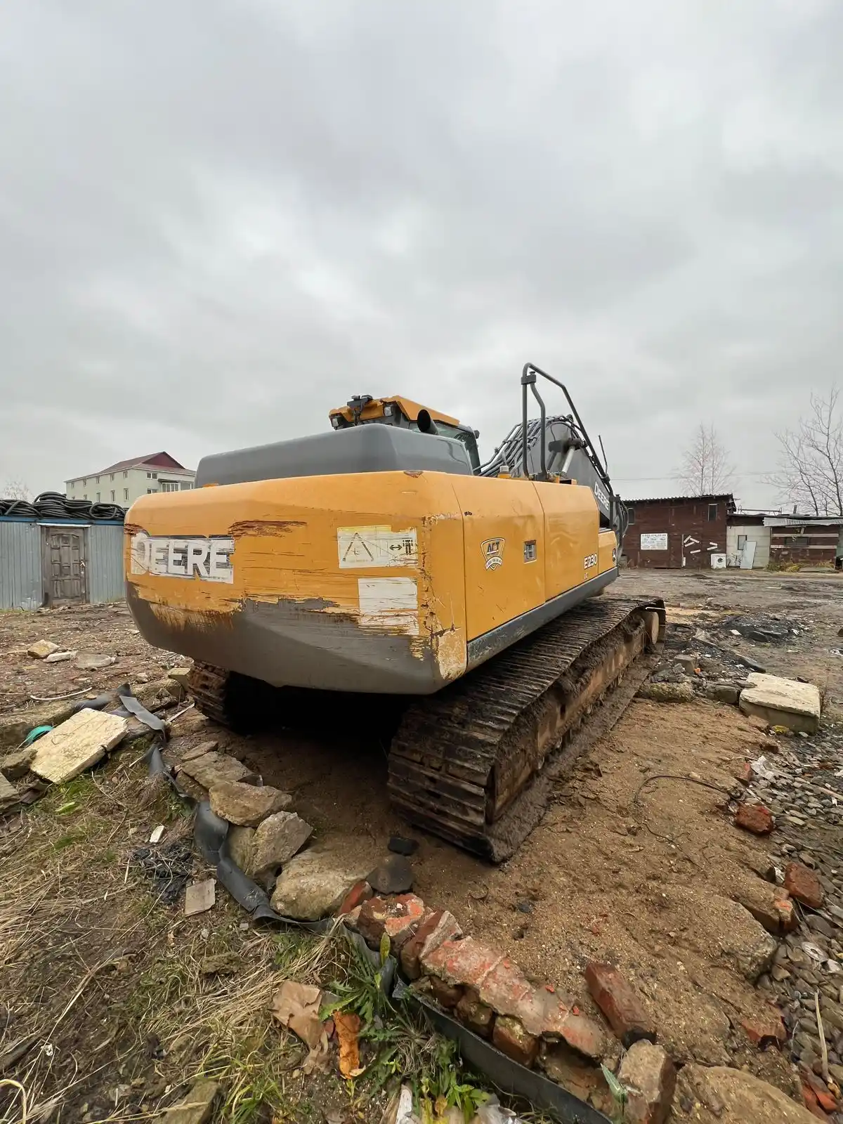 John Deere E230 2019