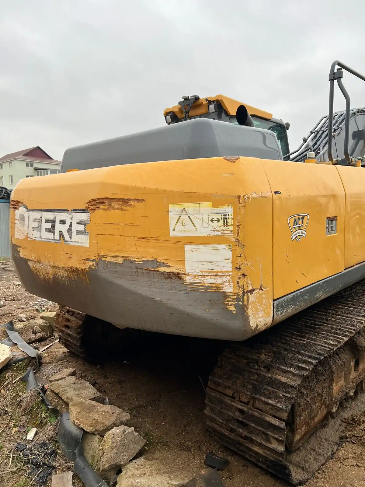 John Deere E230 2019