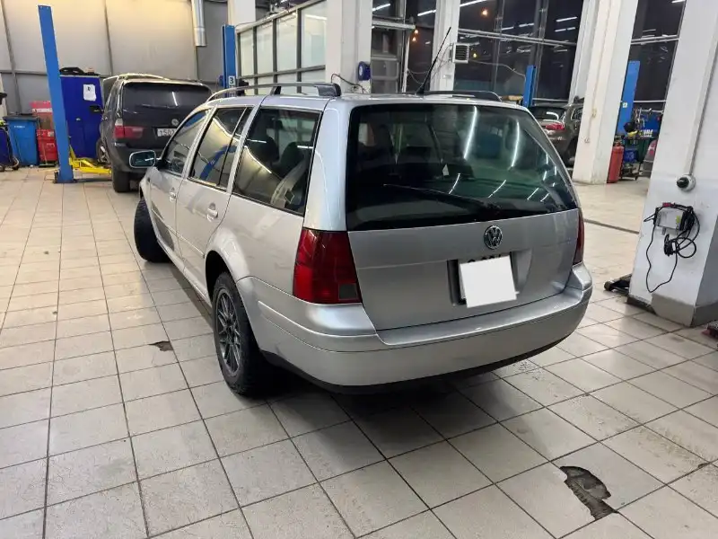 Volkswagen Jetta 4 поколение 2002 года