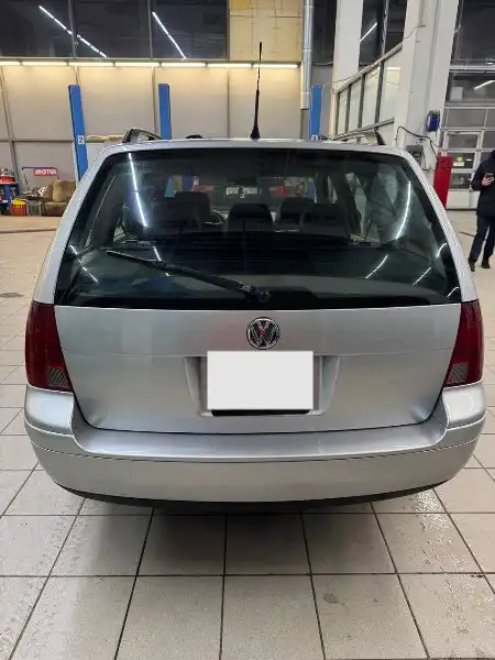 Volkswagen Jetta 4 поколение 2002 года