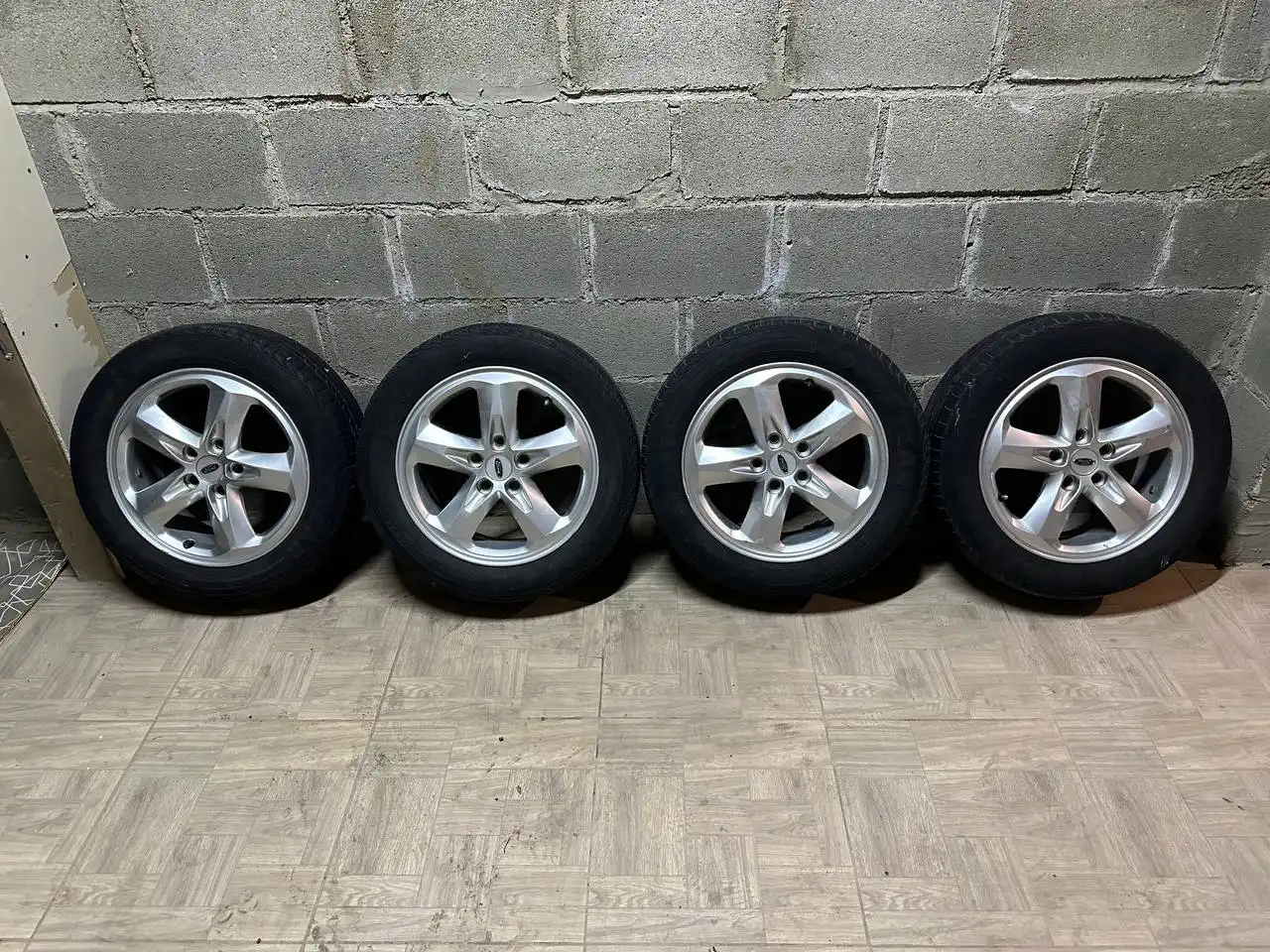 Продажа дисков Ford и Веста