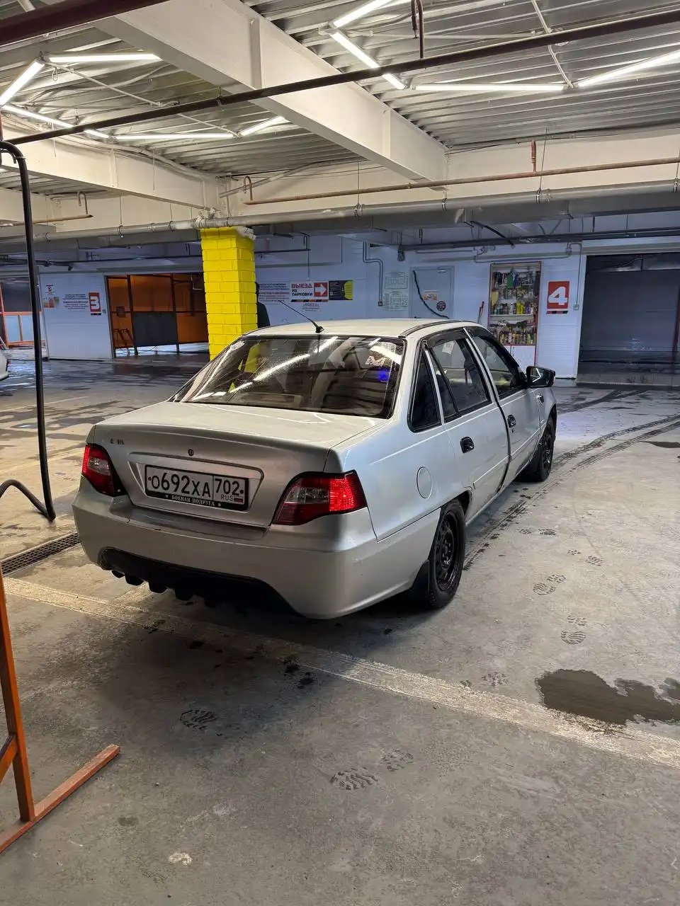 Продажа автомобиля ВАЗ 2110 2011 года