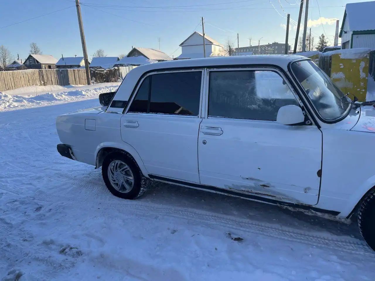 Продажа ВАЗ 2107 и ВАЗ 2115 - Легковые автомобили (Авто) в Приютово