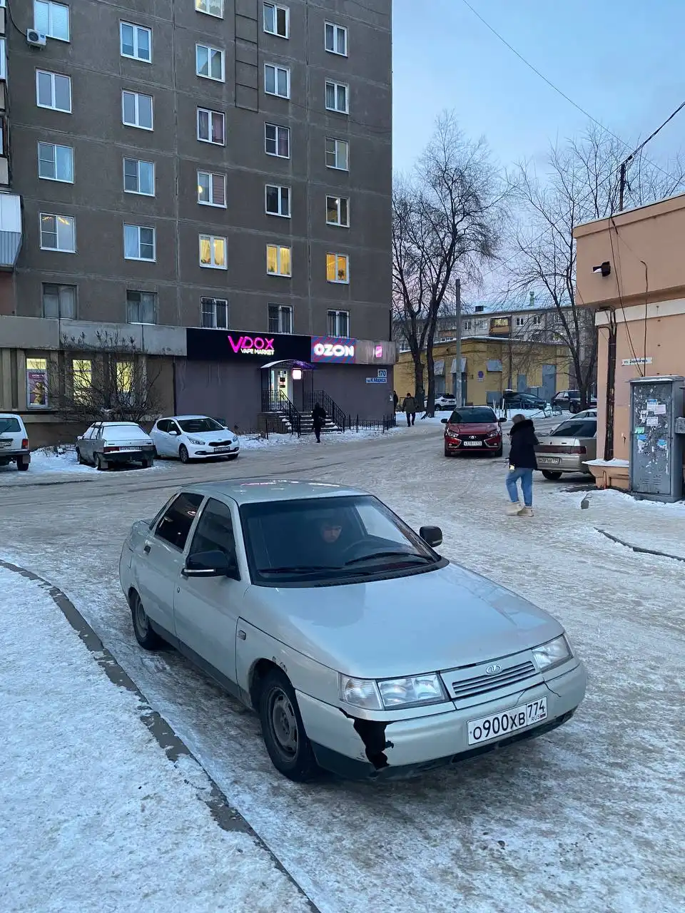 ВАЗ 2110 2000 г.в. с замененной ходовкой и аудиосистемой