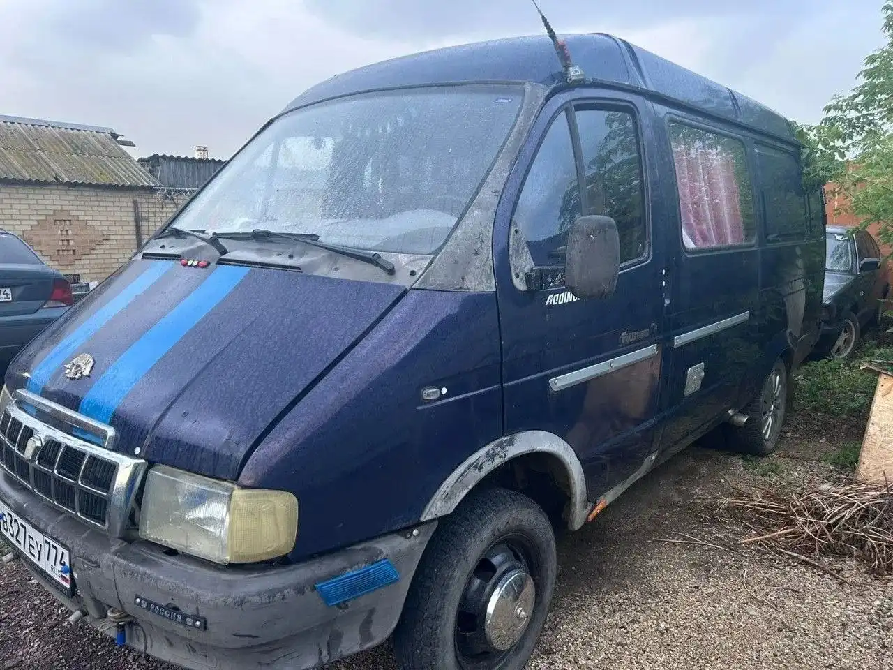 Продам Газель 2705 металлический фургон 6-местная