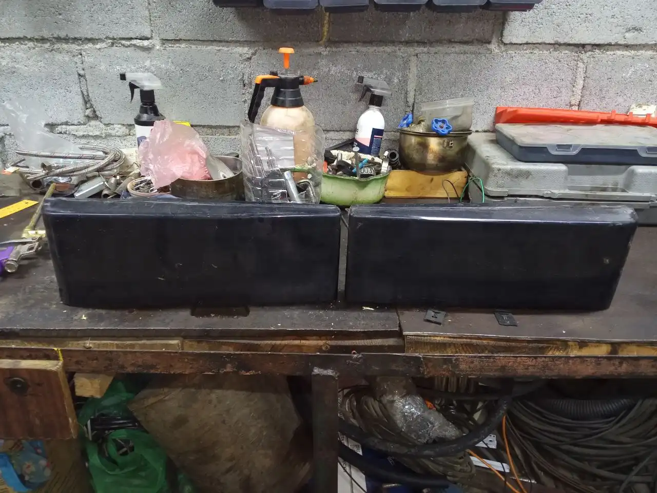 Продам стоп-сигналы, подиумы, динамики