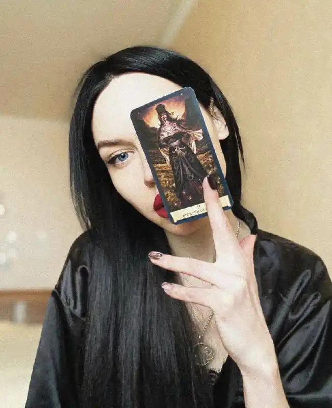 Услуги гадания и приворотов - Услуги в Казань