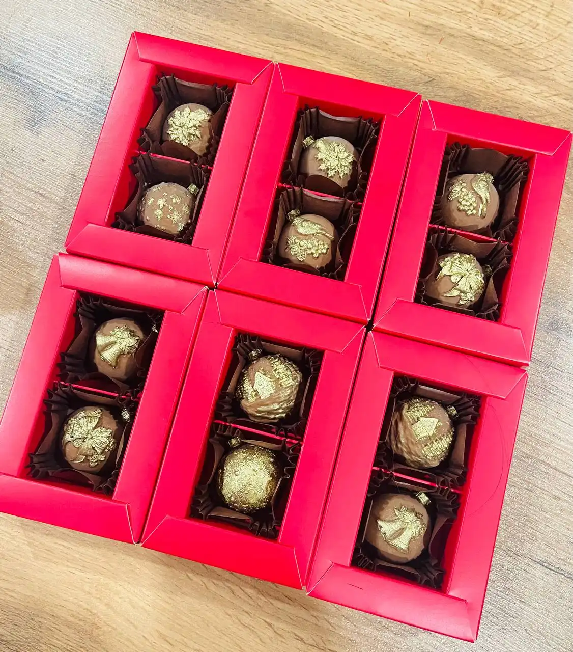 Новогодние наборы сладостей