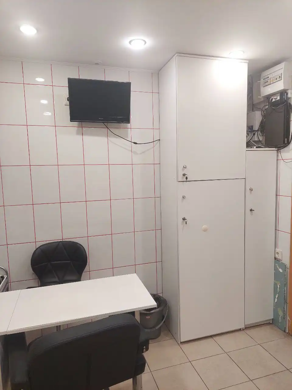 Продажа действующего салона красоты с оборудованием