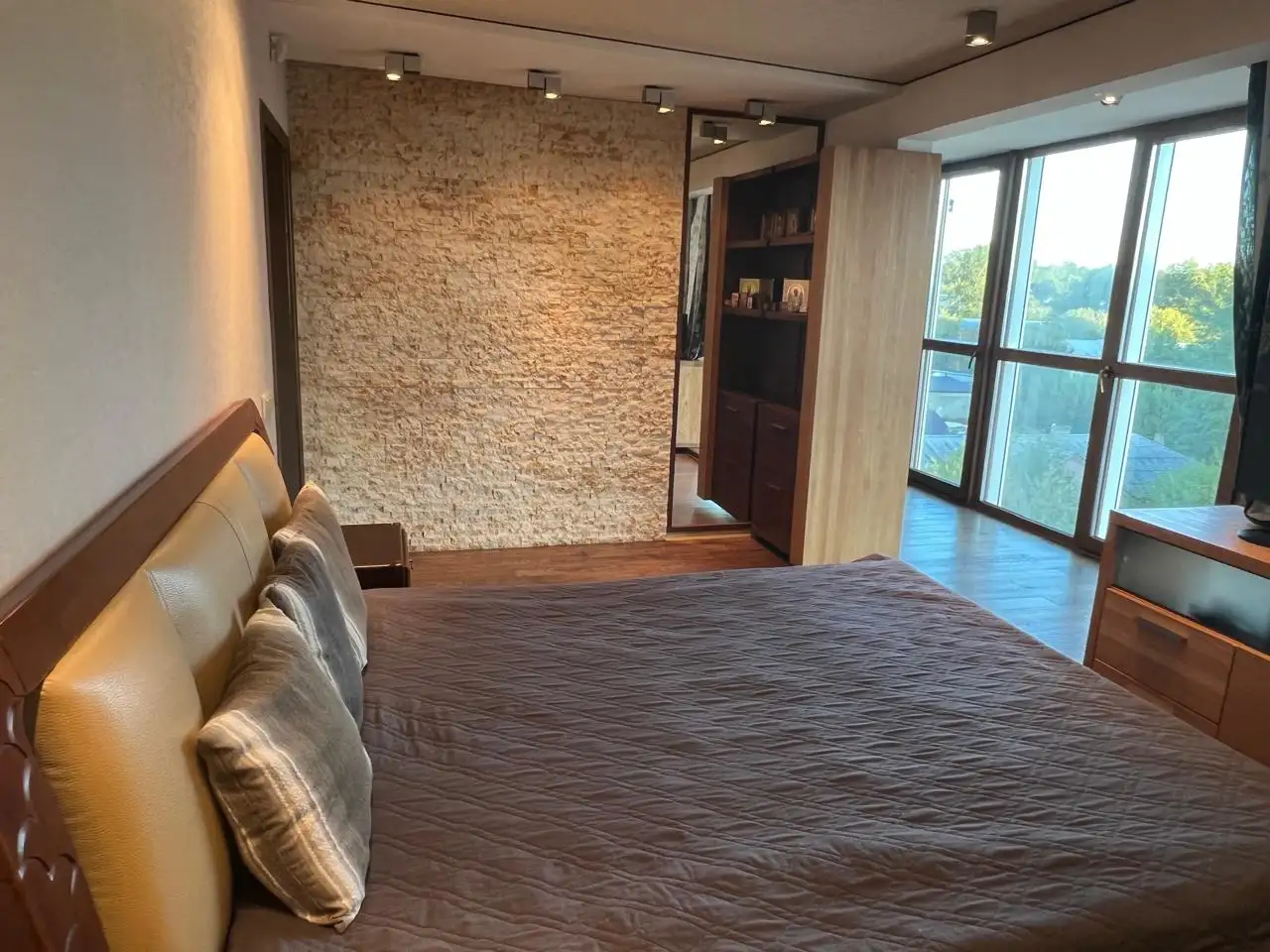 Продам видовую квартиру с террасой и СПА-зоной в Иркутске - Квартиры (Недвижимость) в Иркутск