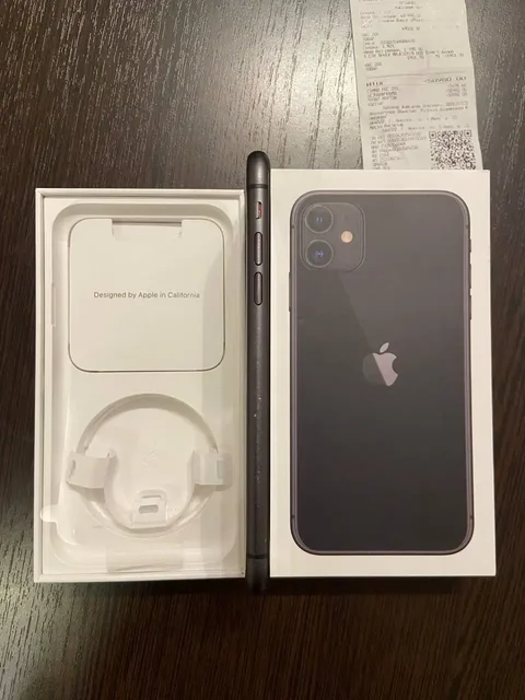 Продам iPhone 11 Black 64GB - Телефоны и смартфоны в Иркутск
