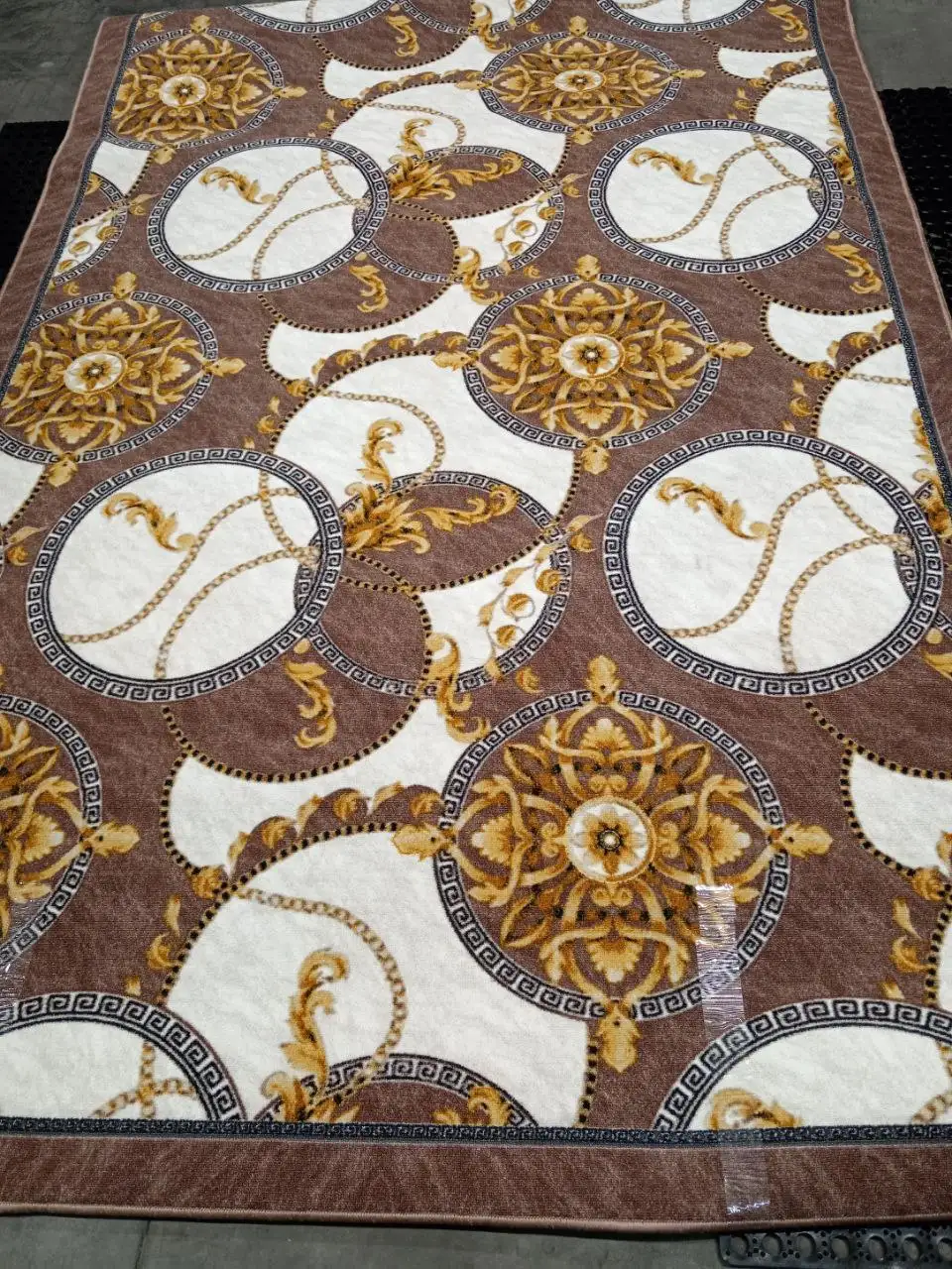 Ковёр новый 2х3 метра - Для дома и дачи в Иркутск