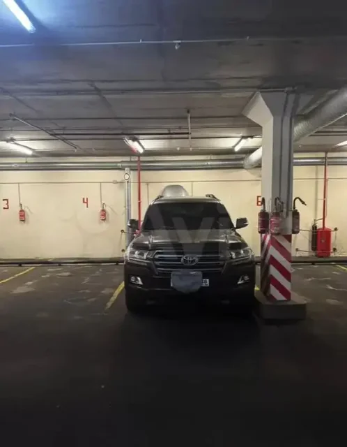 Продажа двух парковочных мест в Москве - Дома в Москва