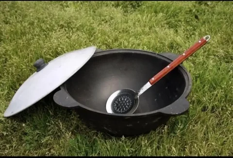 Наманганские чугунные казаны в магазине Добрый СЭМ - Посуда в Шелехов