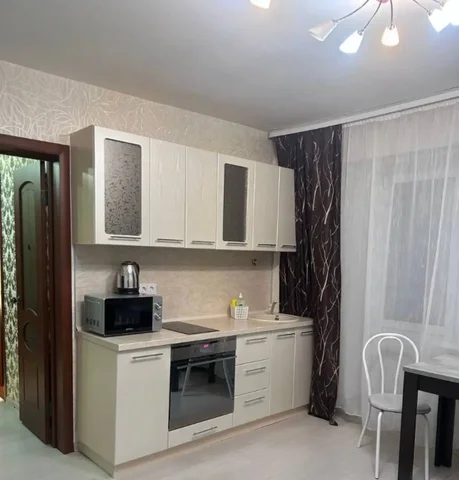 Сдам квартиру на Пискуновой и Дзержинского - частное объявление в Иркутск