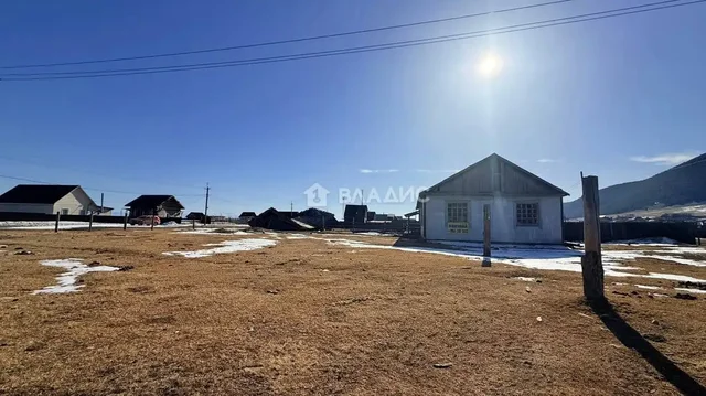 Продам участок с домом в Большом Голоустном - Недвижимость в Большой Голоустный